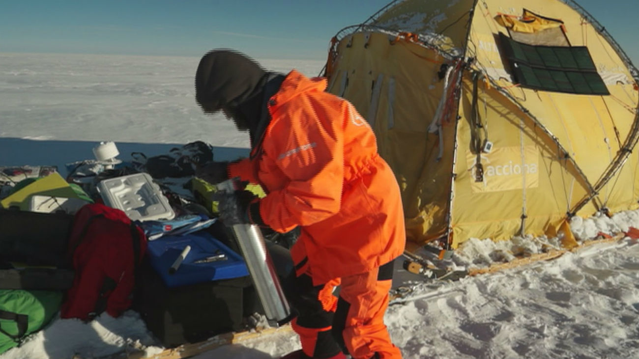 Españoles en la Antártida: 50 días recogiendo muestras científicas
