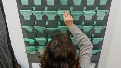 La participación se sitúa en el 29,93 %, 4 puntos menos que en 2015