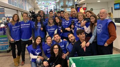 El equipo de ‘Madrid Directo’ recoge 7.680 kilos de alimentos en la ‘Gran recogida’ del Banco de Alimentos