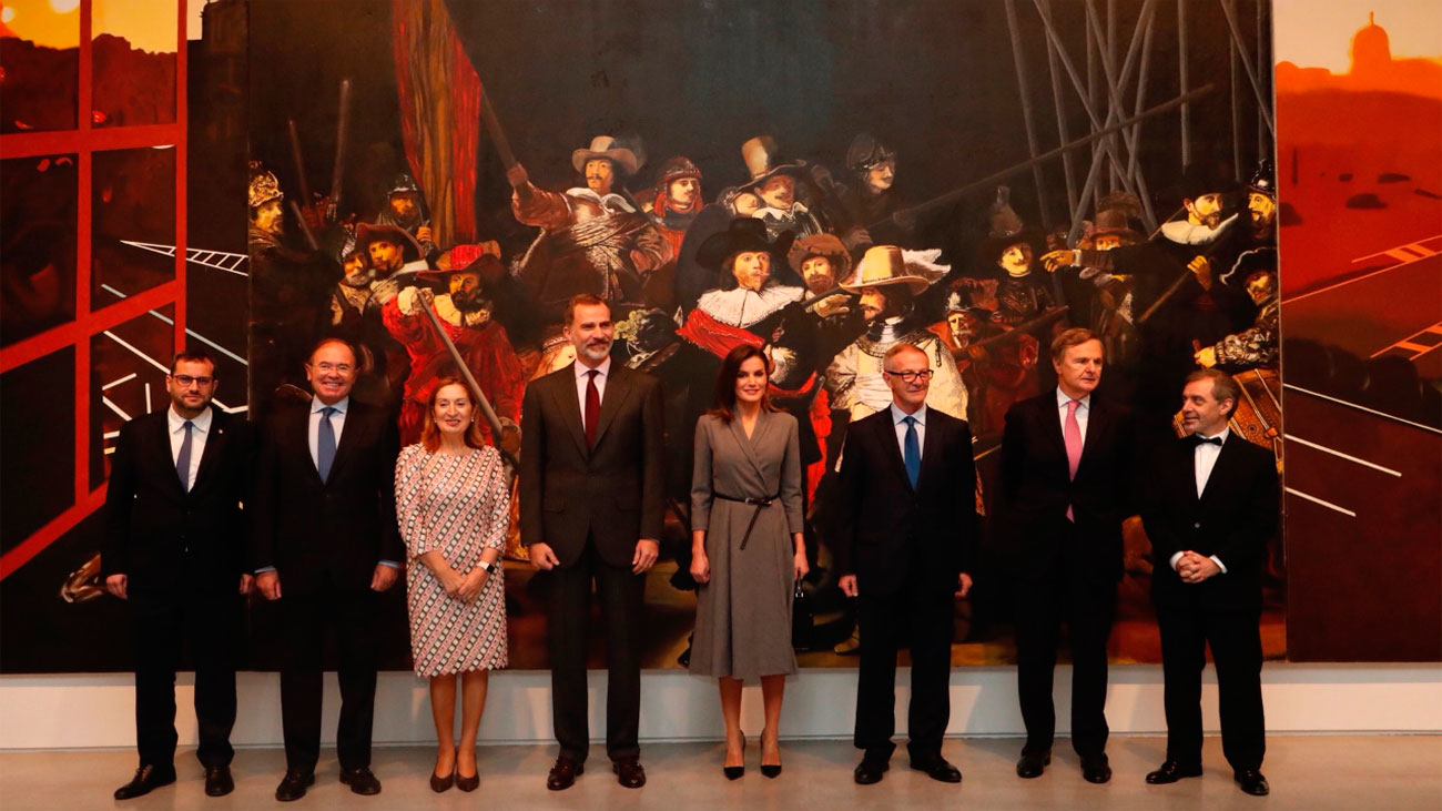 Los Reyes inauguran 'Poéticas de la  democracia' en el  Reina Sofía