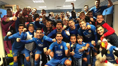 El Fuenlabrada golea y se sitúa como líder