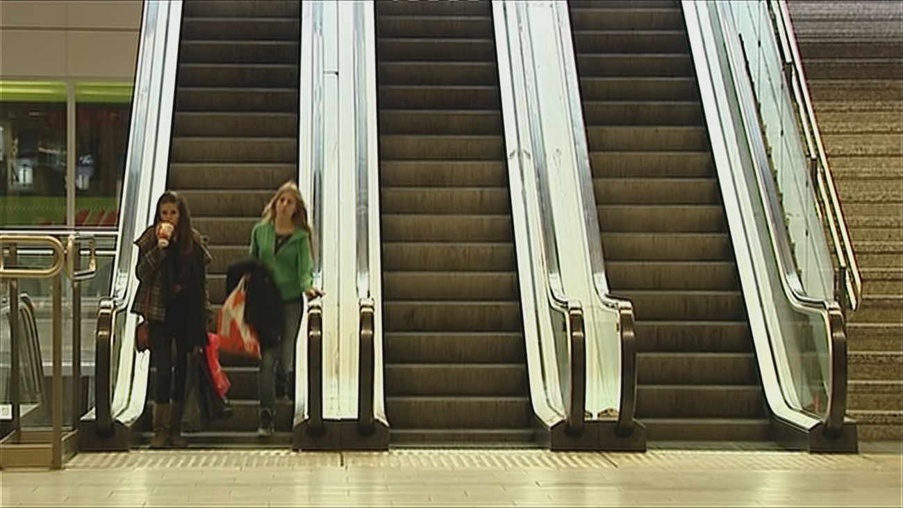 La policía detiene a un hombre por matar de un golpe a un indigente en el metro de Moncloa