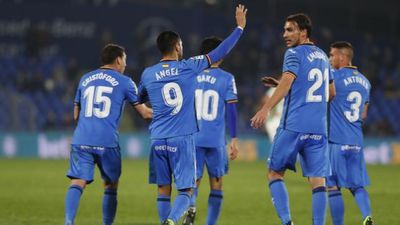 Tercer gol de Ángel al Córdoba (5-1)