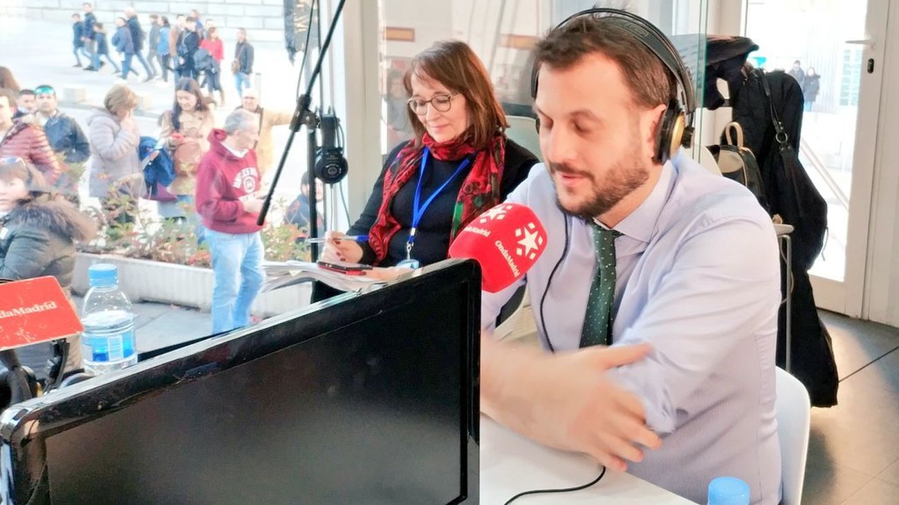 Entrevista a Juan Fernández-Miranda, autor del libro 'Don Juan Contra Franco'