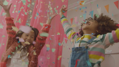 El Ayuntamiento de Madrid impulsa una campaña por unos regalos no sexistas