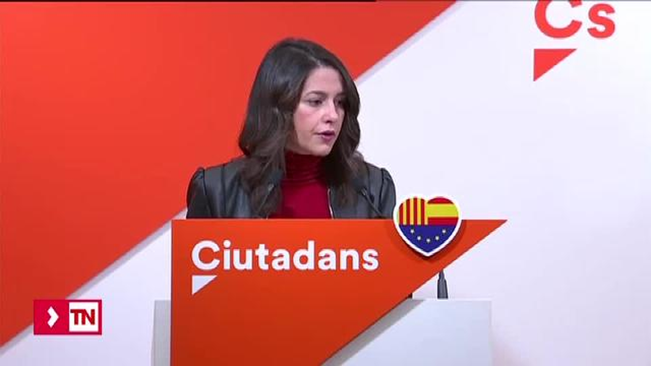 Arrimadas tilda a Torra de "peligro público" y pide iniciar los pasos del 155