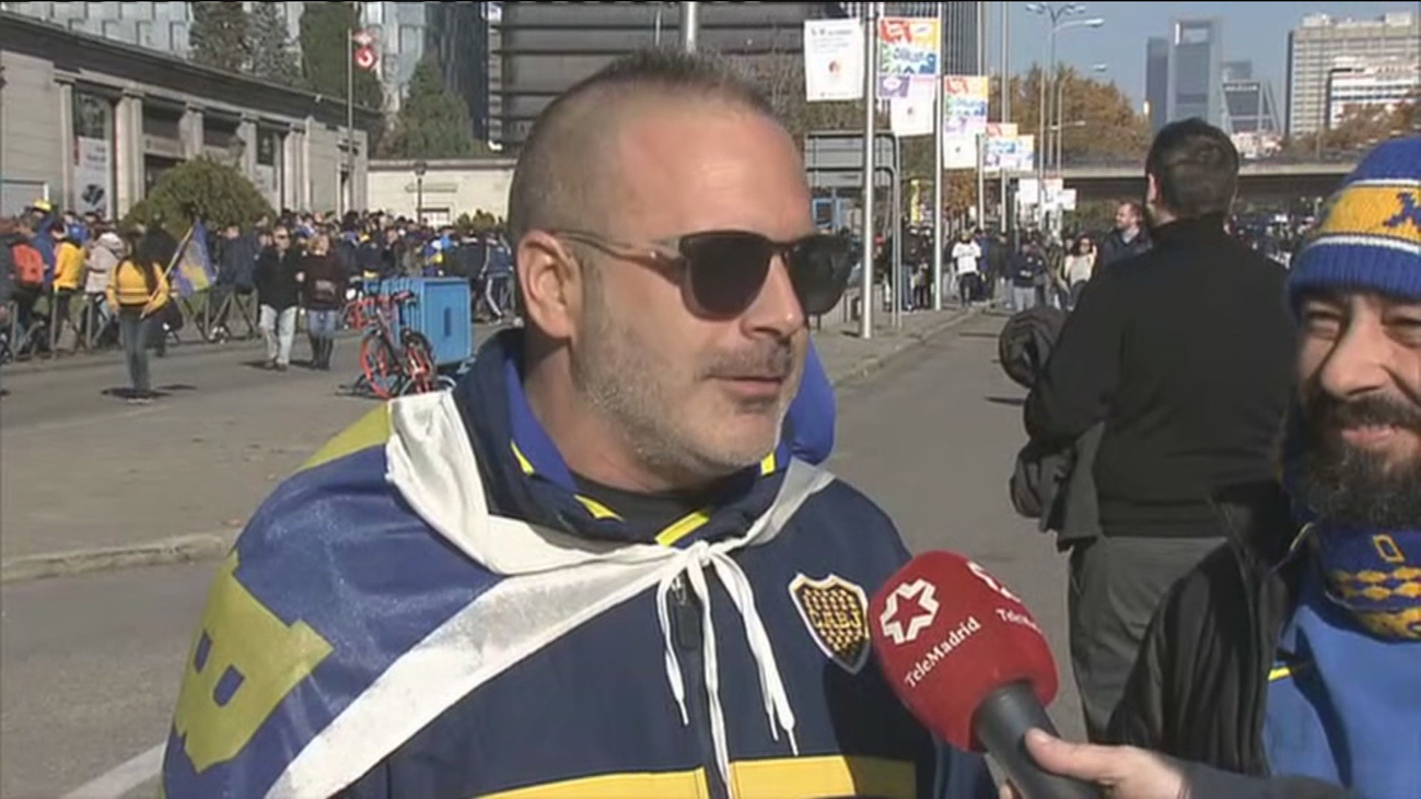 Fiesta de los aficionados del Boca en Nuevos Ministerios