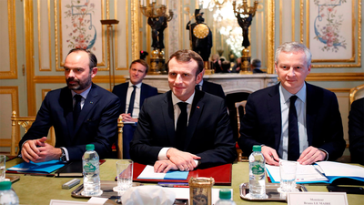 Macron decreta el  "estado de emergencia económico y social"  para desactivar a los "chalecos amarillos"