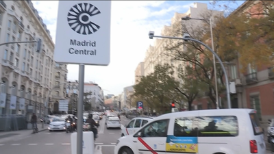 El Ayuntamiento dice que baja el tráfico y no hay "efecto frontera" por Madrid Central