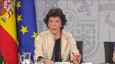 El Gobierno califica de "gasto social" el aumento de la inversión militar