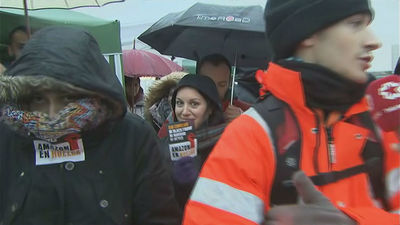 Un 60 % de la plantilla de Amazon secunda la huelga, según los sindicatos