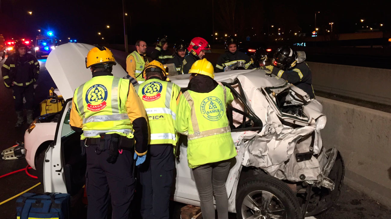 Un joven de 20 años muere en choque entre dos vehículos en la M-30 de Madrid