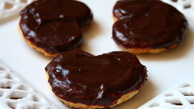 Morata endulza la navidad con las palmeritas más famosas del mundo