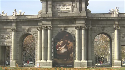 El belén vuelve a la Puerta de Alcalá en forma de lienzo