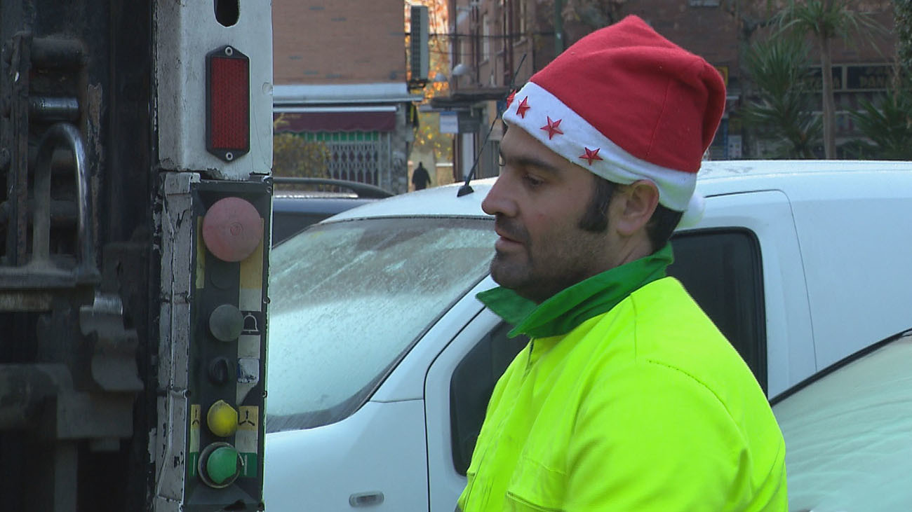 Dispositivos de  limpieza y recogida de basura durante la Navidad