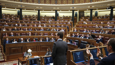 Pedro Sánchez y Pablo Casado vuelven a enfrentarse en el Congreso por Cataluña