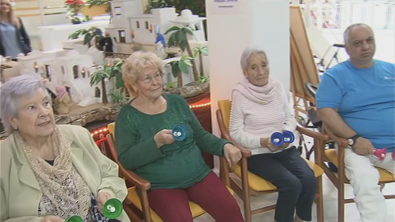 Especial versión de 'Noche de Paz'  interpretada con campanillas