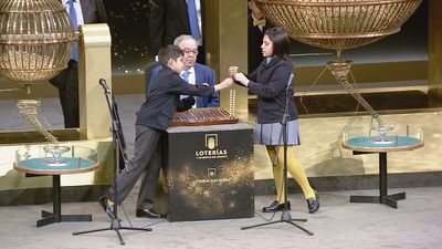 La Lotería de Navidad se celebrará en el Teatro Real con 19 niños de San Ildefonso, la mitad que otros años