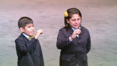 Nerea se emociona al cantar un quinto premio