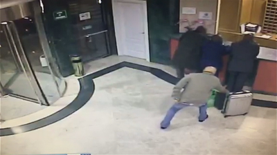 Así actúan los carteristas de Madrid en plena Navidad