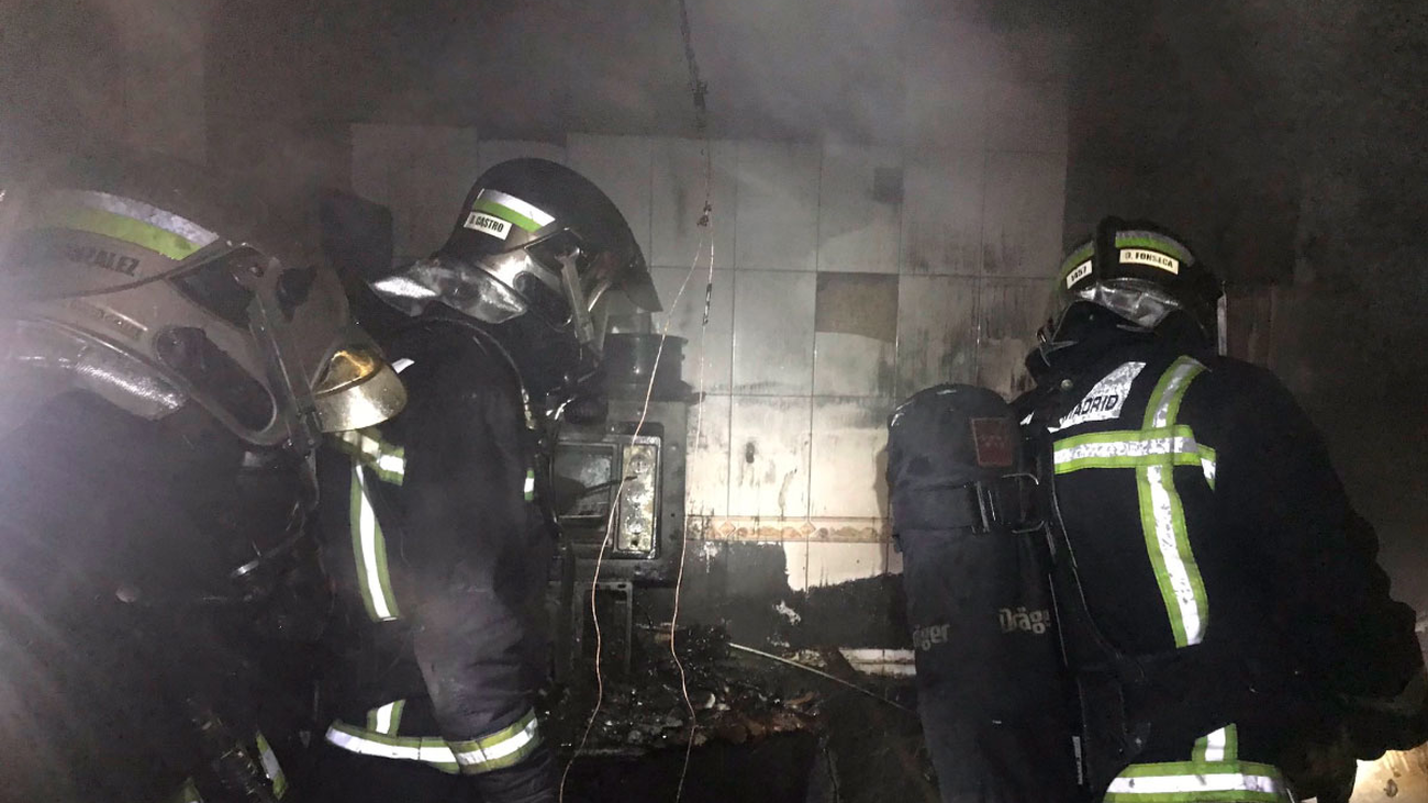 Un perro muere en el incendio de una casa en Casarrubuelos