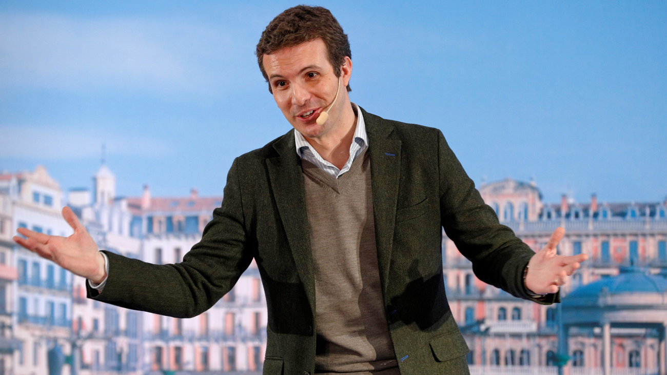 PP y Ciudadanos reclaman elecciones a Sánchez y Podemos mete presión