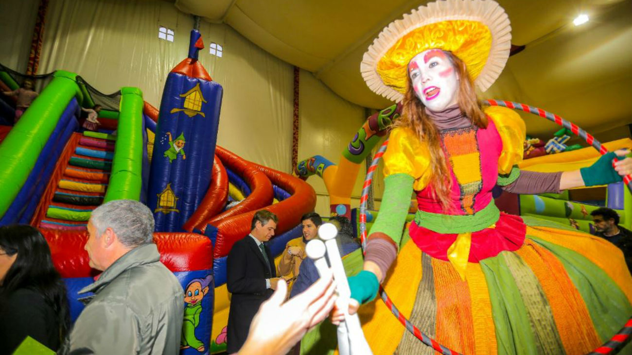 La carpa de Navidad de Boadilla abre con actividades para los jóvenes
