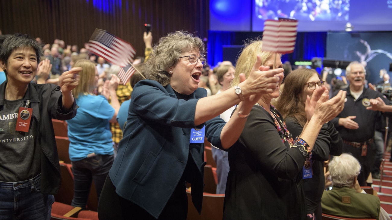 La NASA hace historia al sobrevolar el objeto celeste más lejano jamás explorado