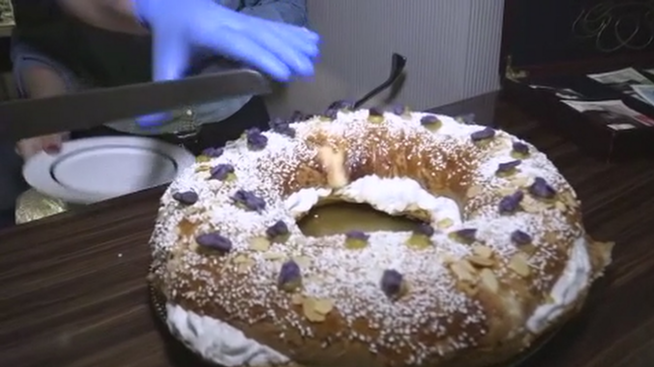 Roscón de violetas, castizo y por encargo