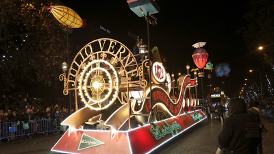La Estrella ilumina y da calor a la Cabalgata de Reyes de Madrid