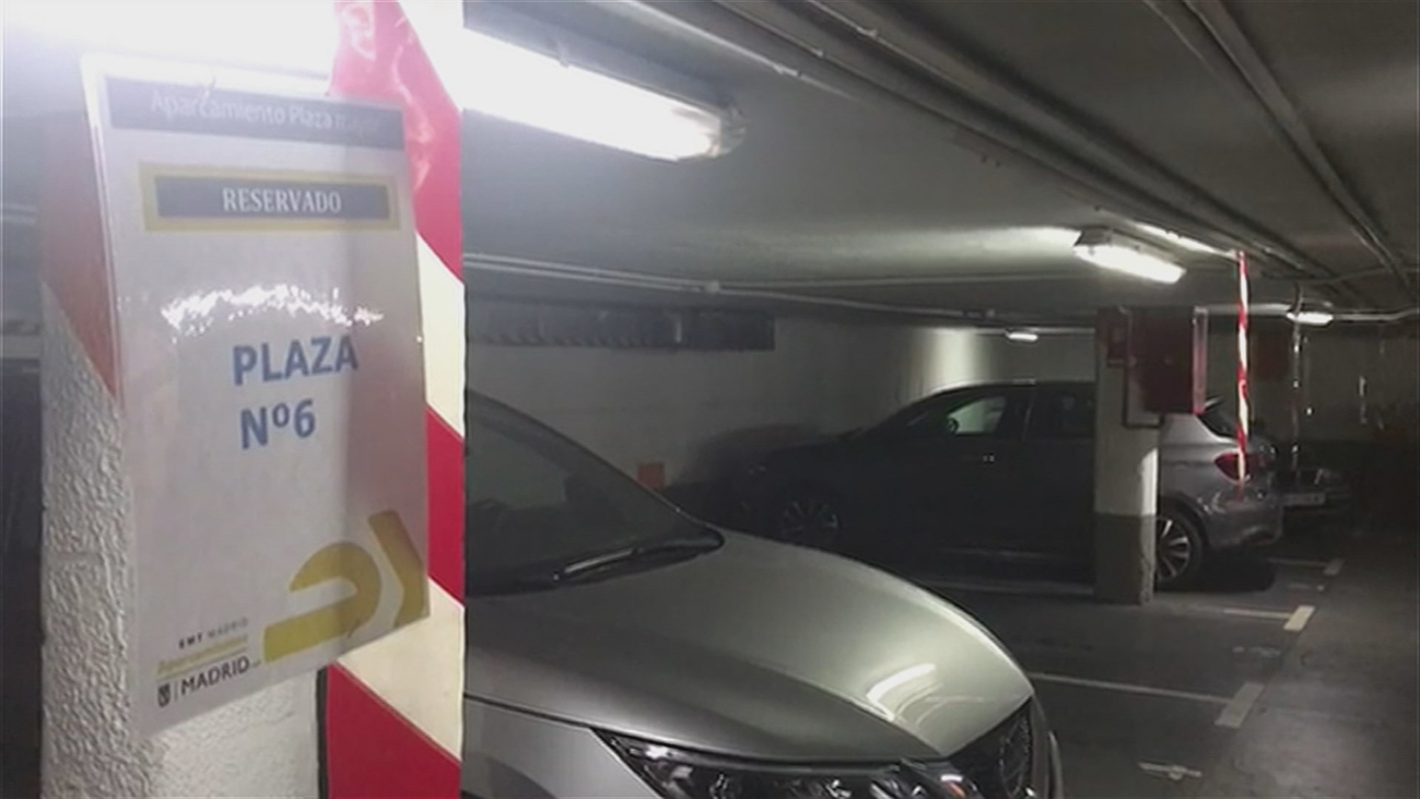 Okupas de plazas de garaje en el aparcamiento de la Plaza Mayor