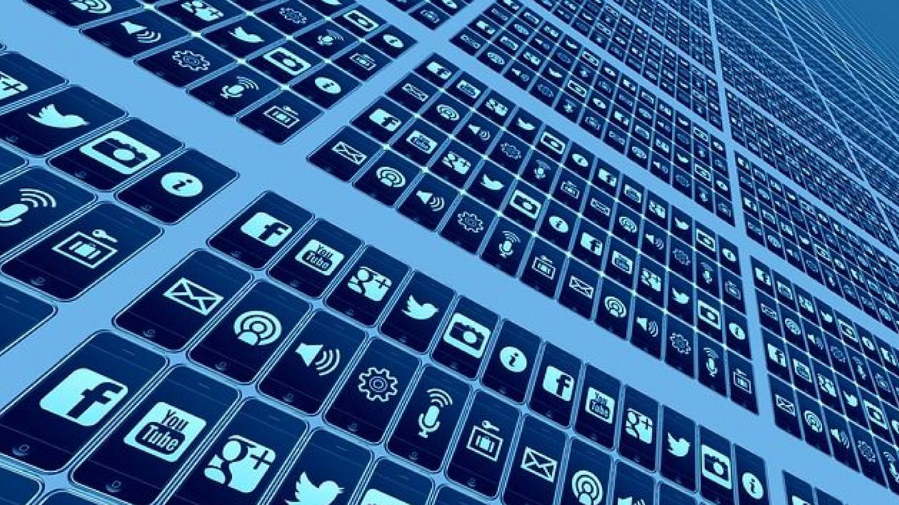 ¿Estarías dispuesto a pagar para mantener tu perfil de Facebook?