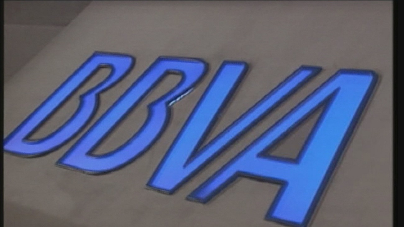 BBVA contrató al excomisario Villajero para comprar escuchas telefónicas