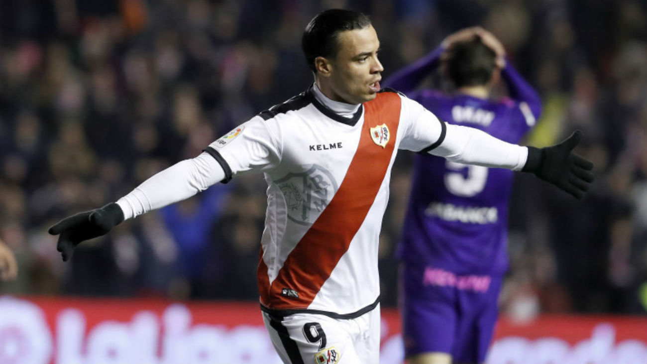 4-2. Raúl de Tomás hace naufragar al Celta