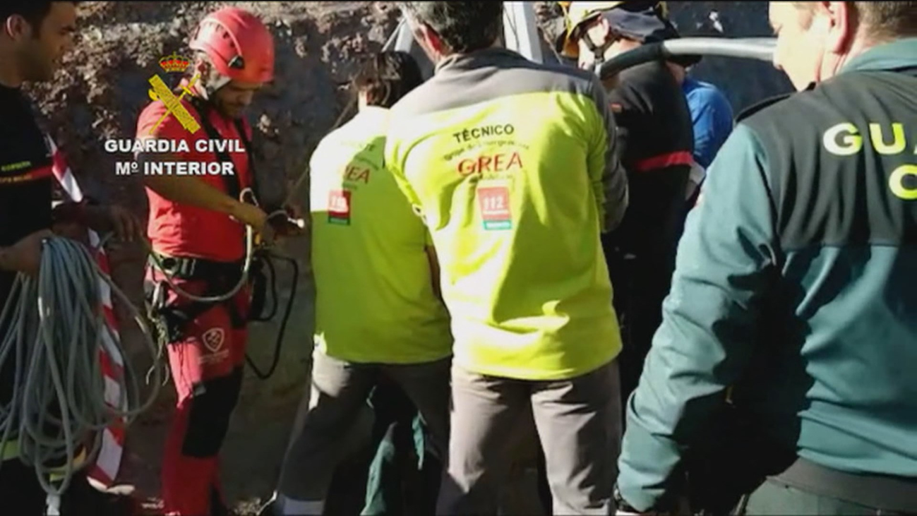 Búsqueda contra-reloj de Yulen, el niño que cayó a un pozo en Málaga