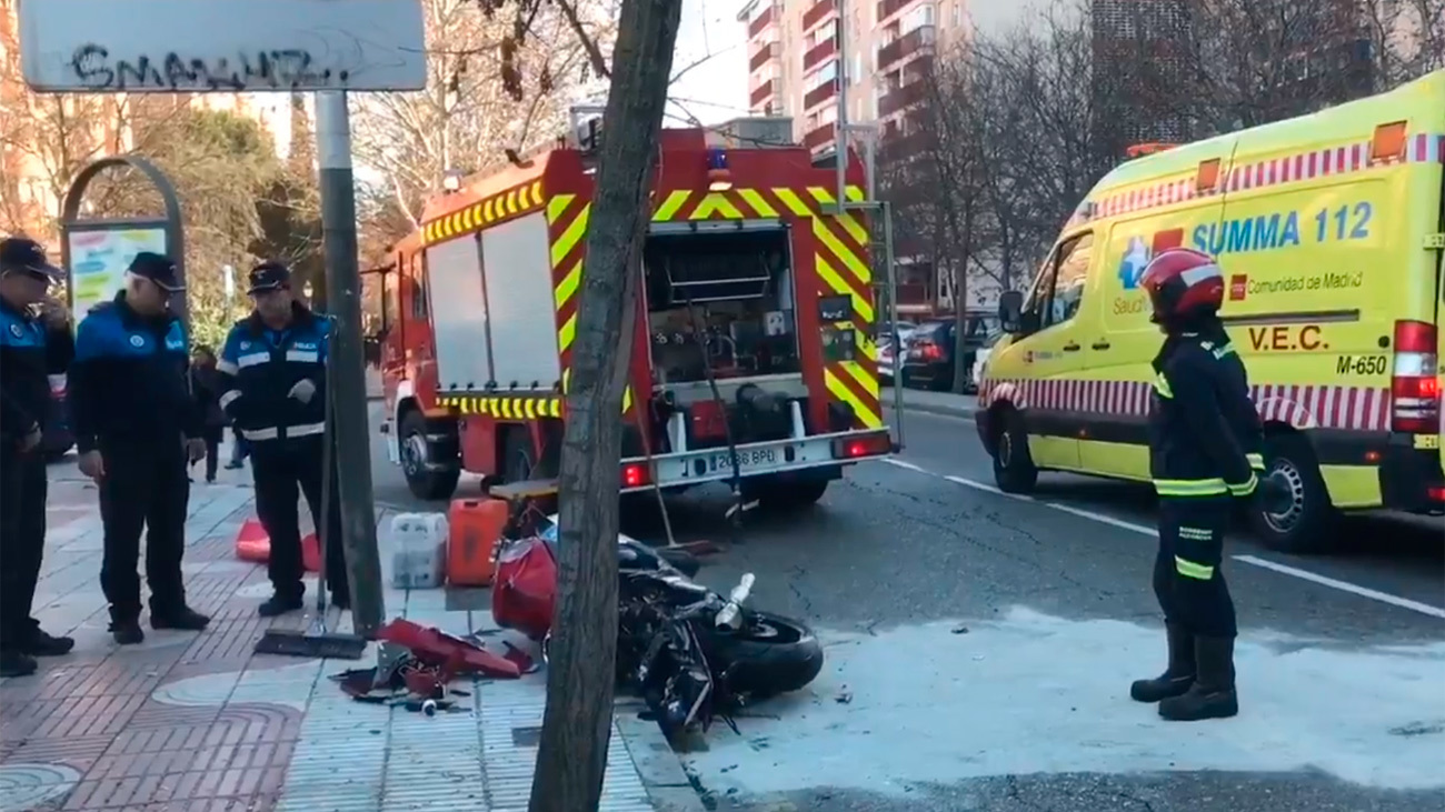 Así quedó la moto del fallecido tras el fatal accidente (SUMMA 112)