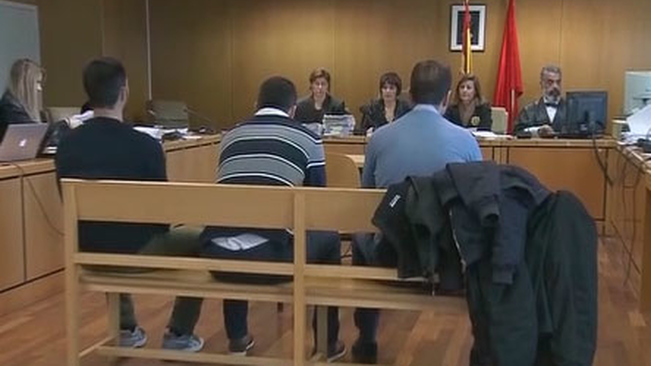 La víctima de 'la Manada de Villalba' afirma que no pidió sexo en grupo