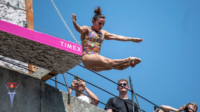 Celia Fernández, saltadora de High Diving: “Es una explosión máxima de adrenalina”