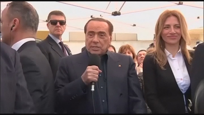 Berlusconi anuncia su candidatura al Parlamento Europeo