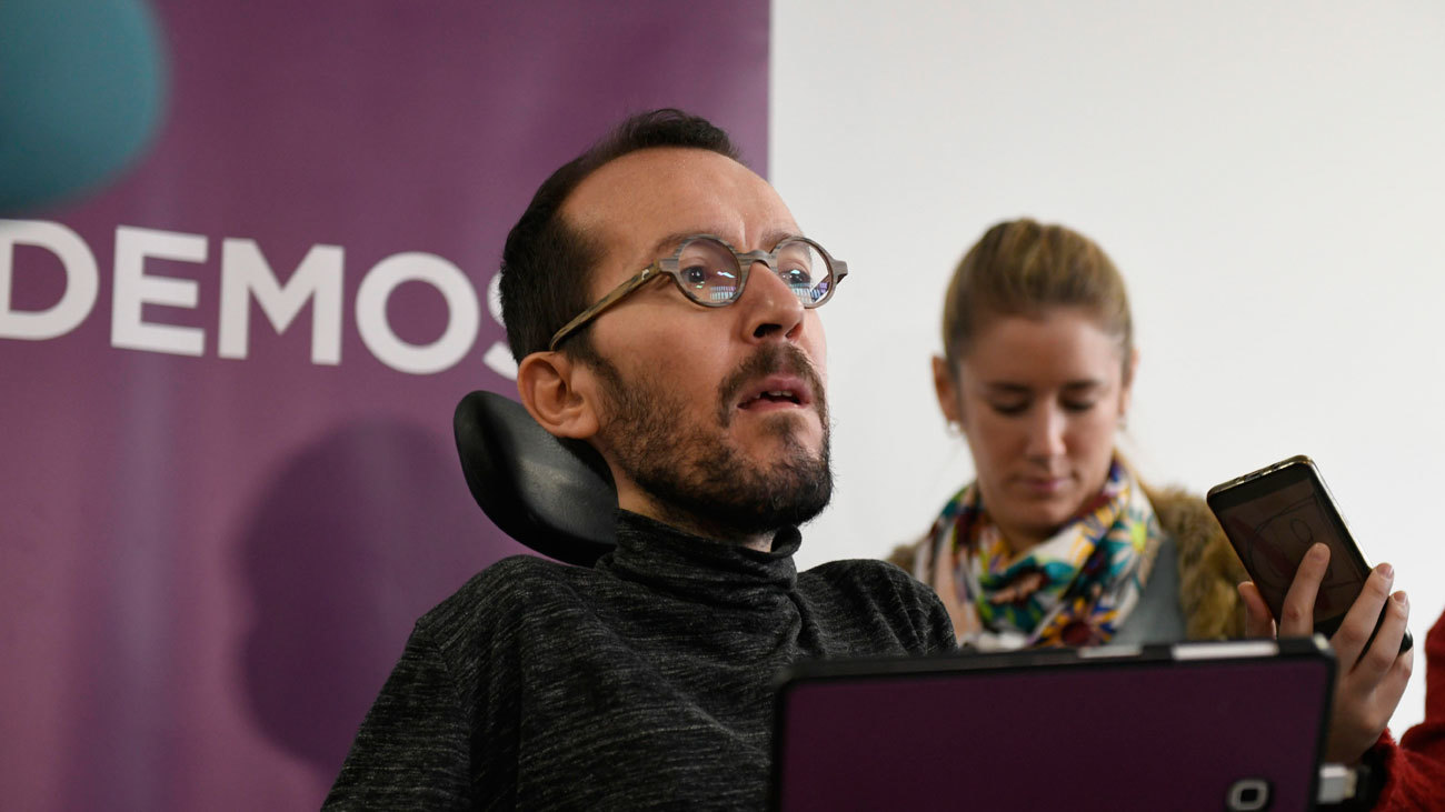 Echenique pide "pasar página" ante la crisis en Podemos abierta por Errejón
