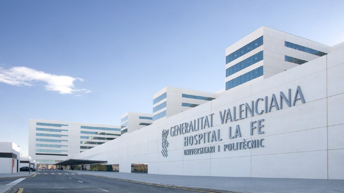 Tres niños heridos tras salir despedidos de una atracción de feria en Valencia