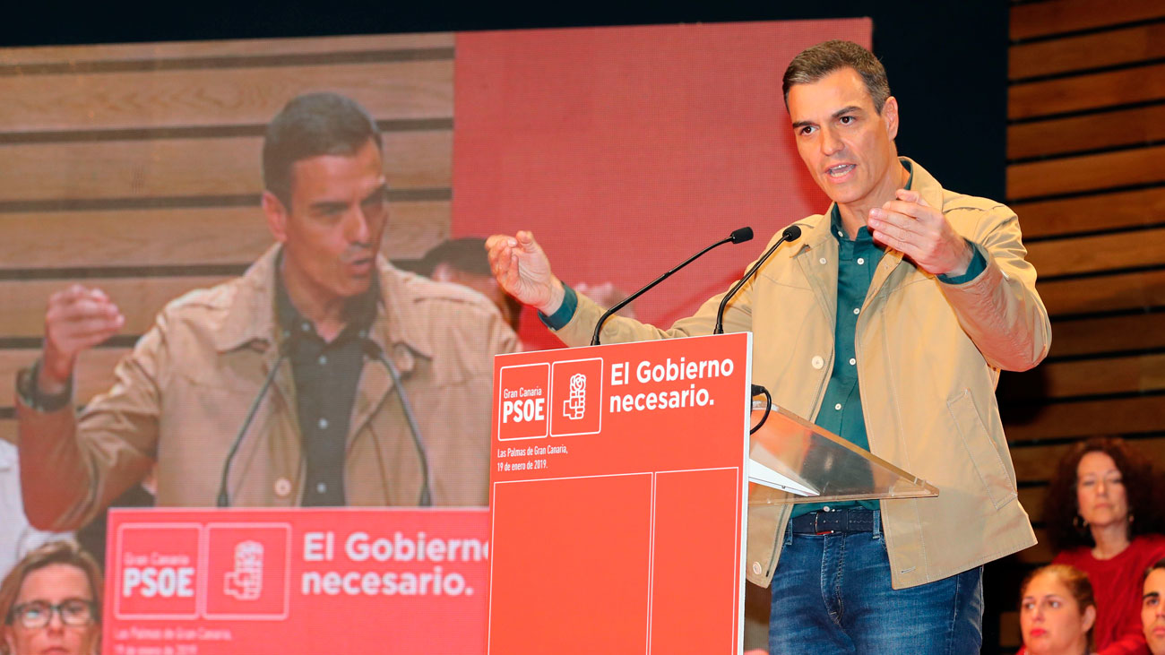 Sánchez acusa al PP de volver "a su peor pasado" junto a la ultraderecha