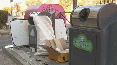 Segunda noche del plan de limpieza y recogida de basuras de Alcorcón