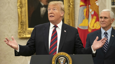 Trump cumple dos años de mandato con su popularidad bajo mínimos