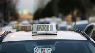 ¿Quién tiene más razón en el conflicto entre taxistas y VTC?