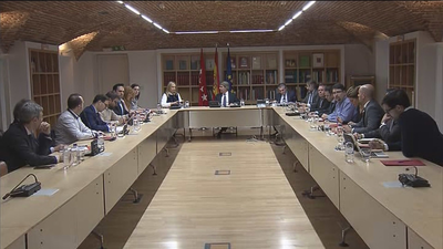 Garrido apela a la convivencia y asegura que no va a legislar para eliminar ningún sector