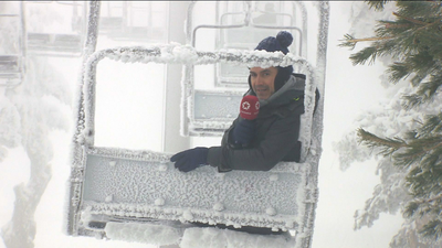 La primera nevada del invierno alivia el negocio de las pistas de esquí