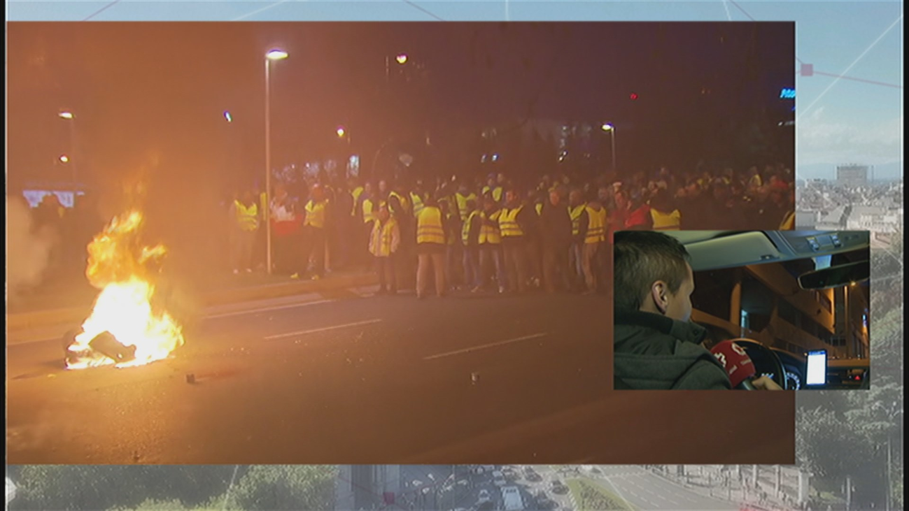 Los taxistas cortan por segundo día consecutivo el acceso a Ifema