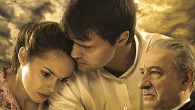 'Al lado del enemigo', peliculón en El Megahit