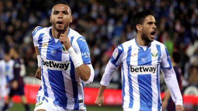 Gol de Youssef En-Nesyri al Eibar (2-2)